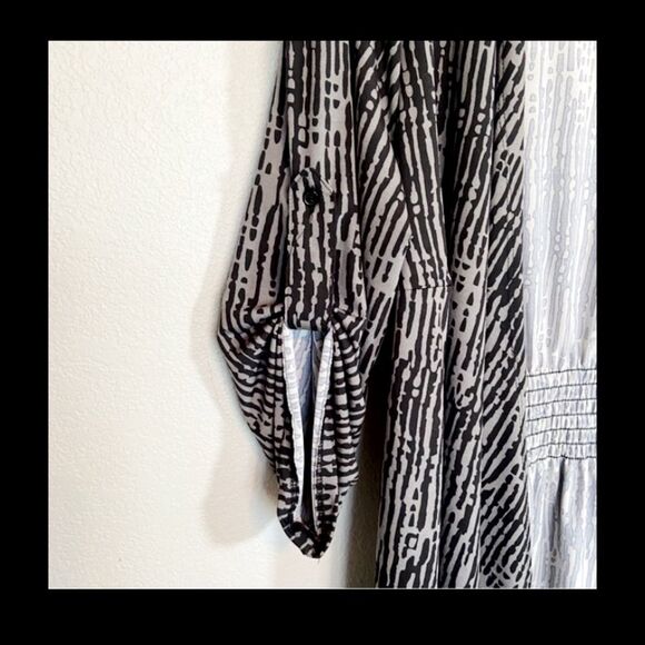 Robert Louis Black & Gray Open Cardigan 1X.  B38 - Picture 3 of 4